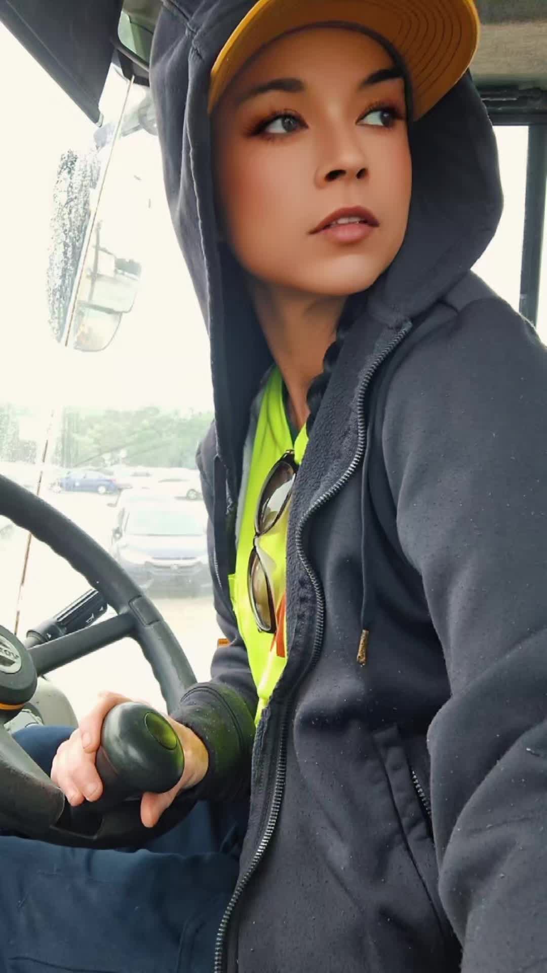 @official_CoraNelson