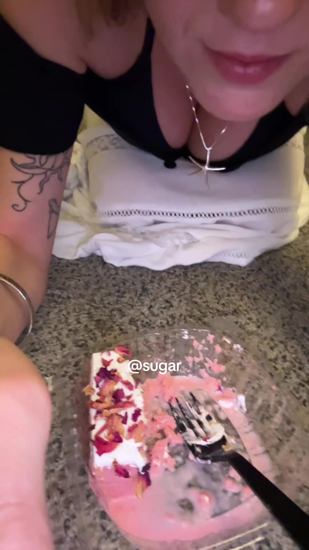 @🧿