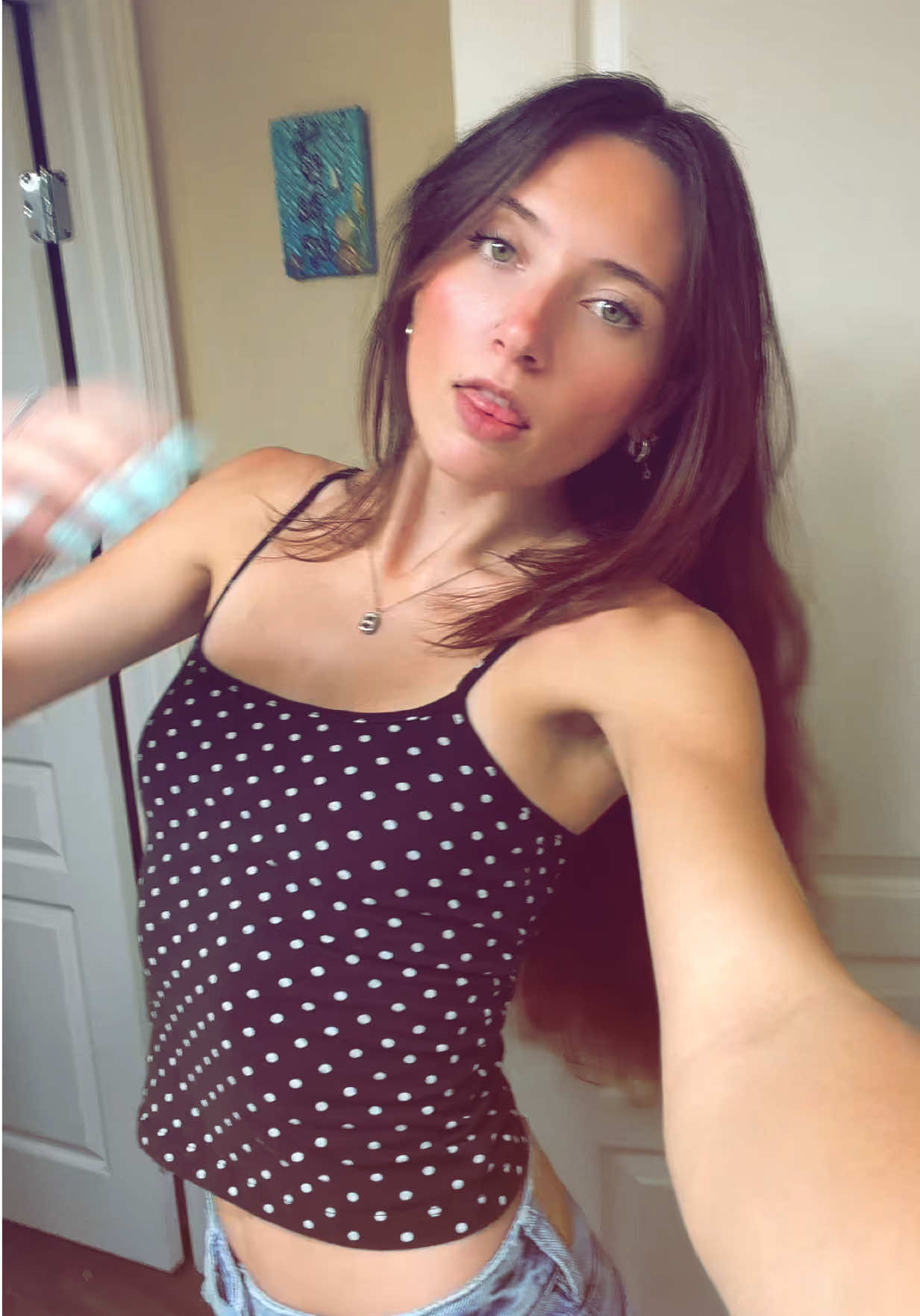 @bella