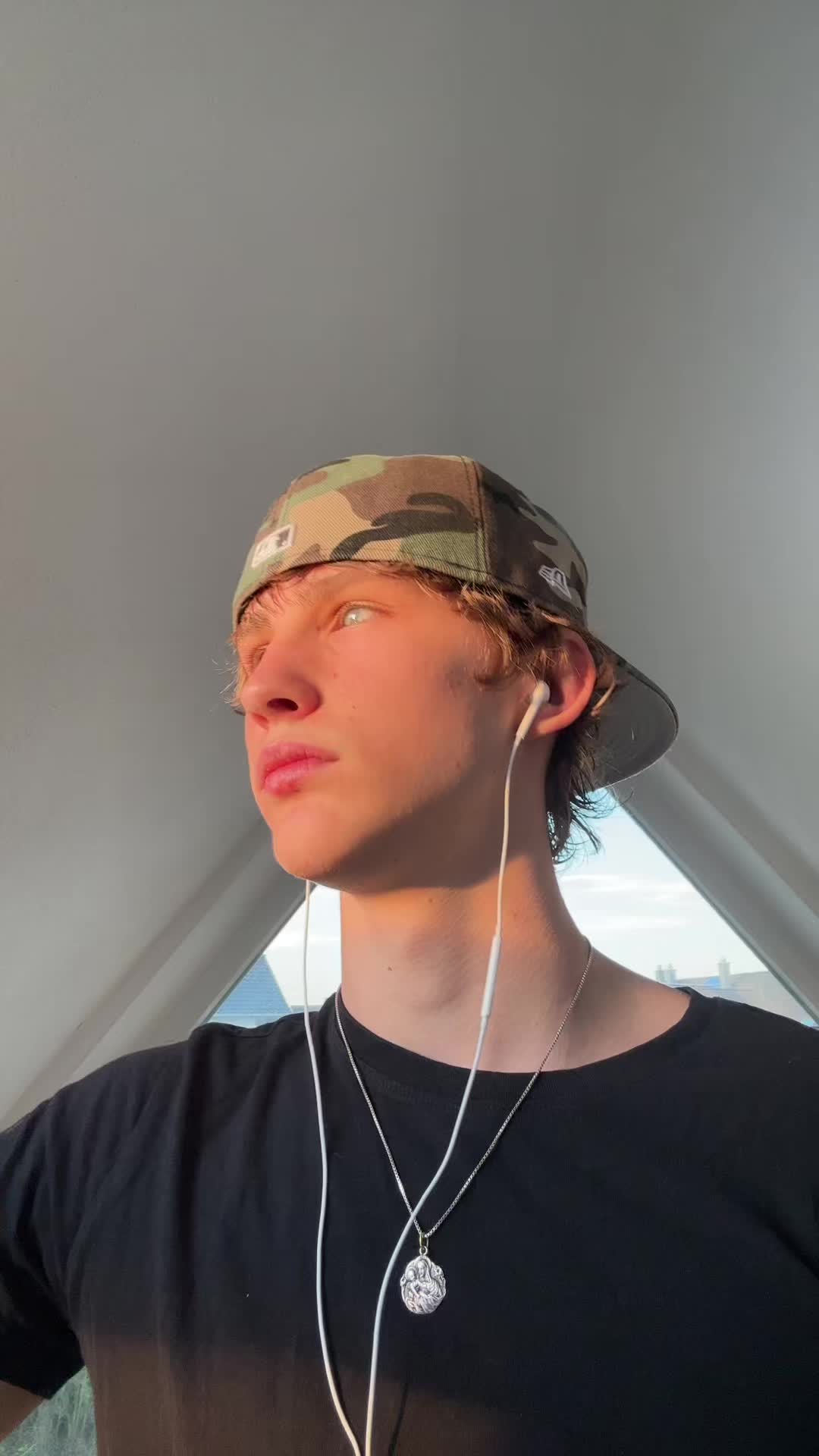 @daniel