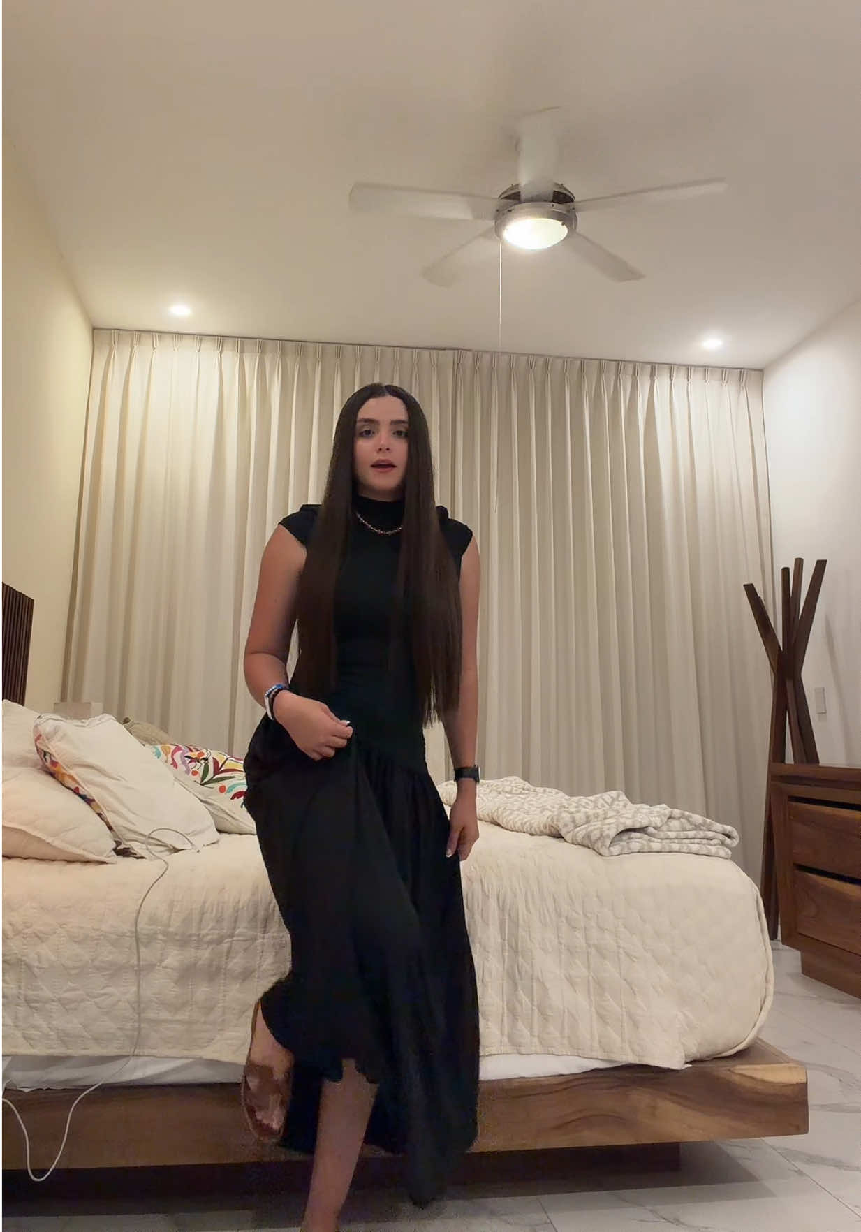 @_.jmayvecc