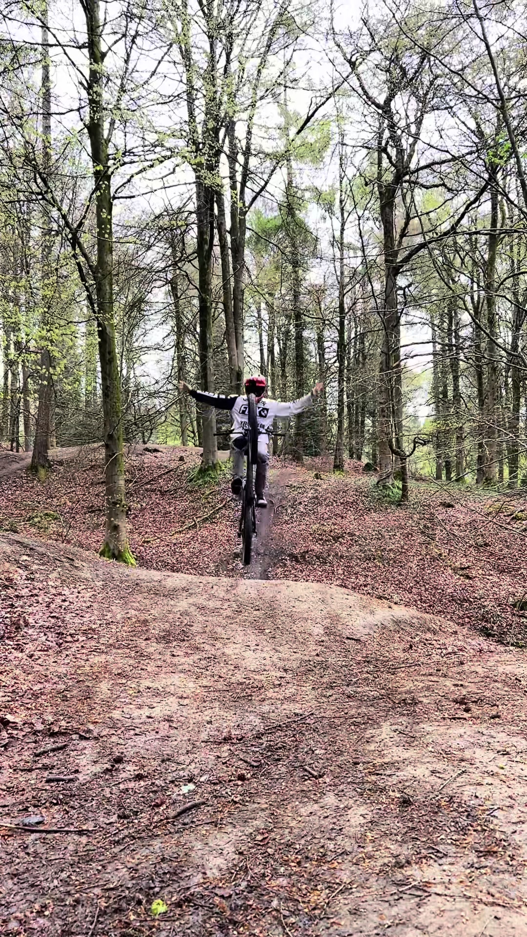 @Elliott_bikes