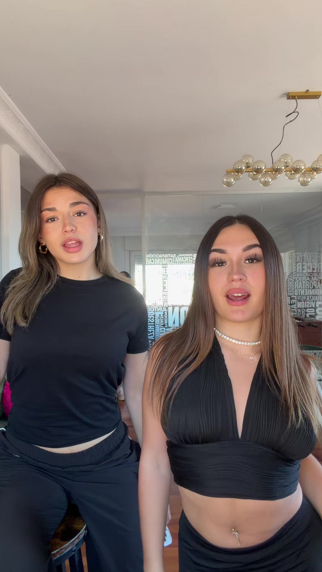 @caarlaaxx_