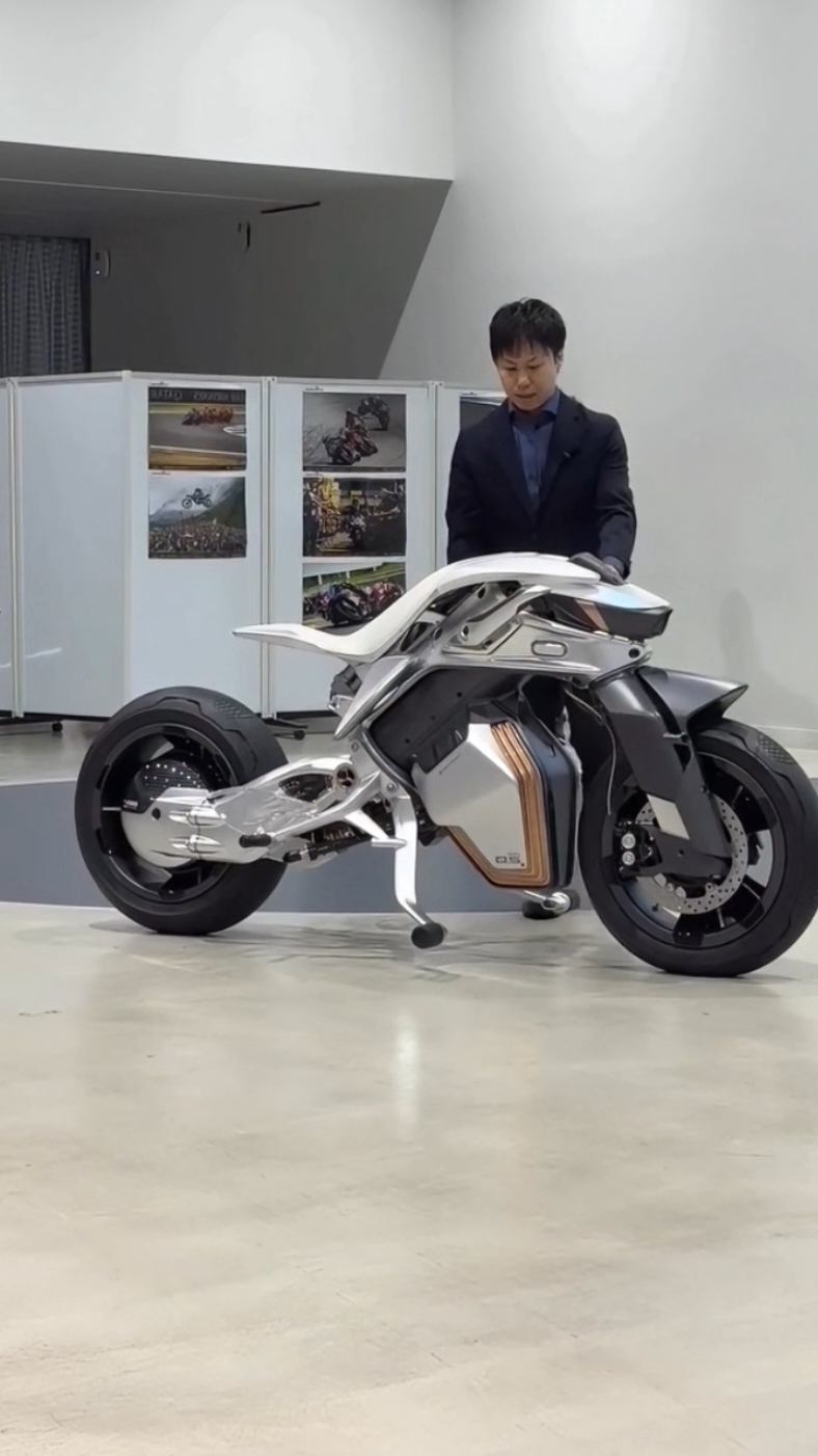 @SUPER BIKE