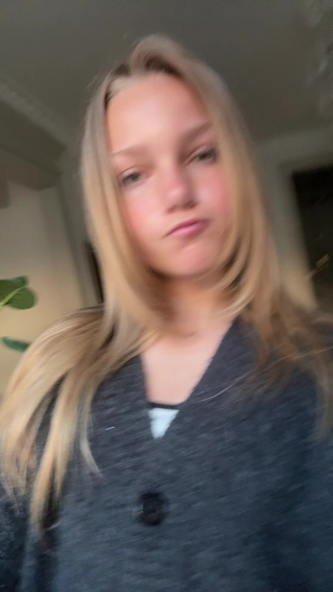 @Vis