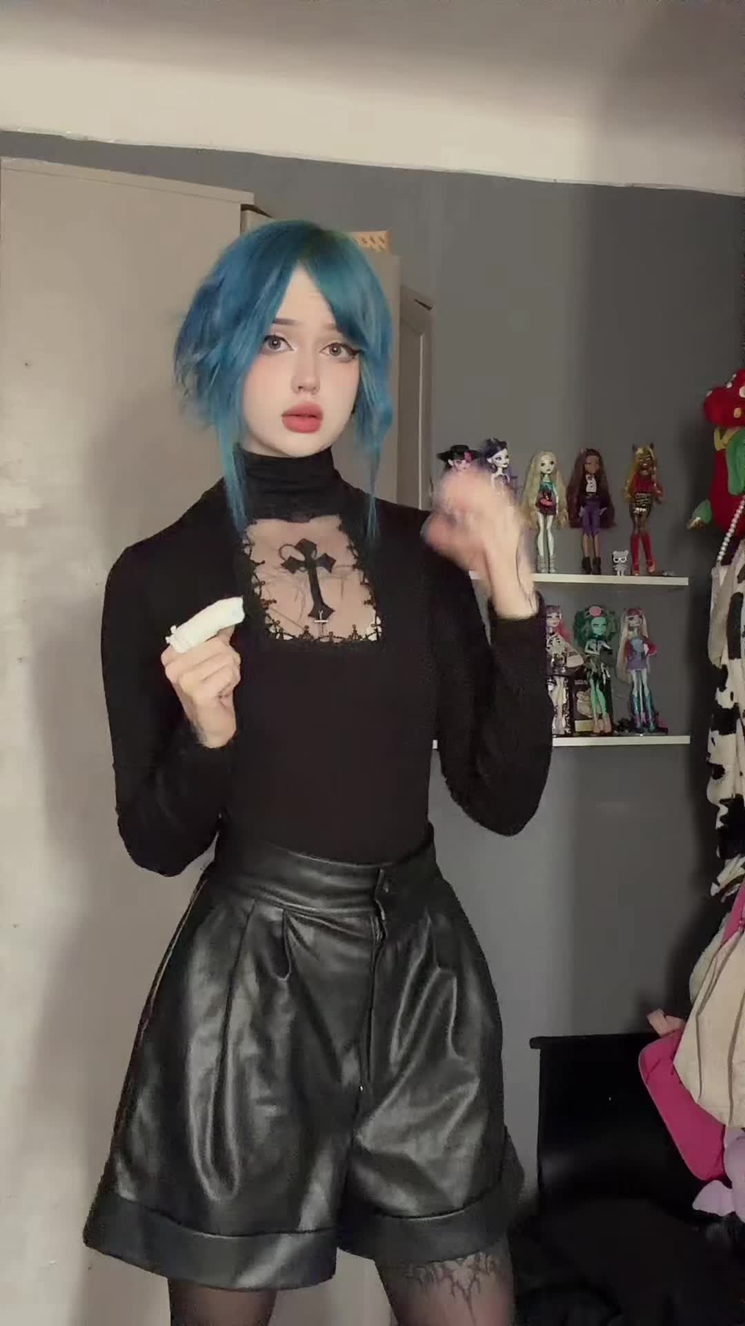 @Skeleton888_