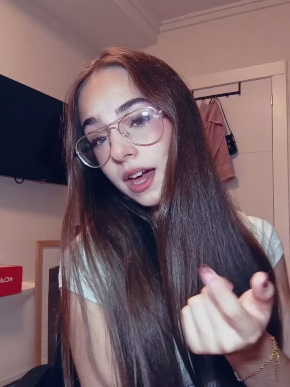 @almiiita08