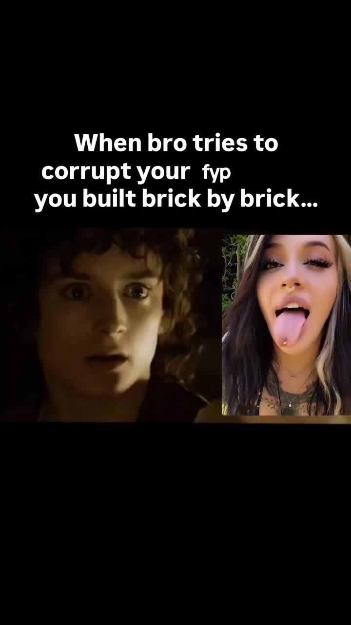 @unimenace