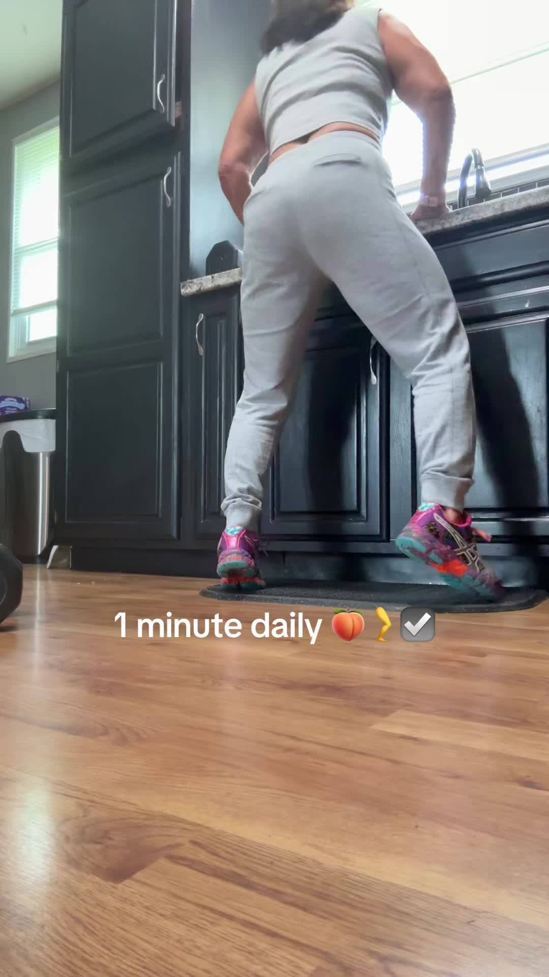 @sharinicholstictoc
