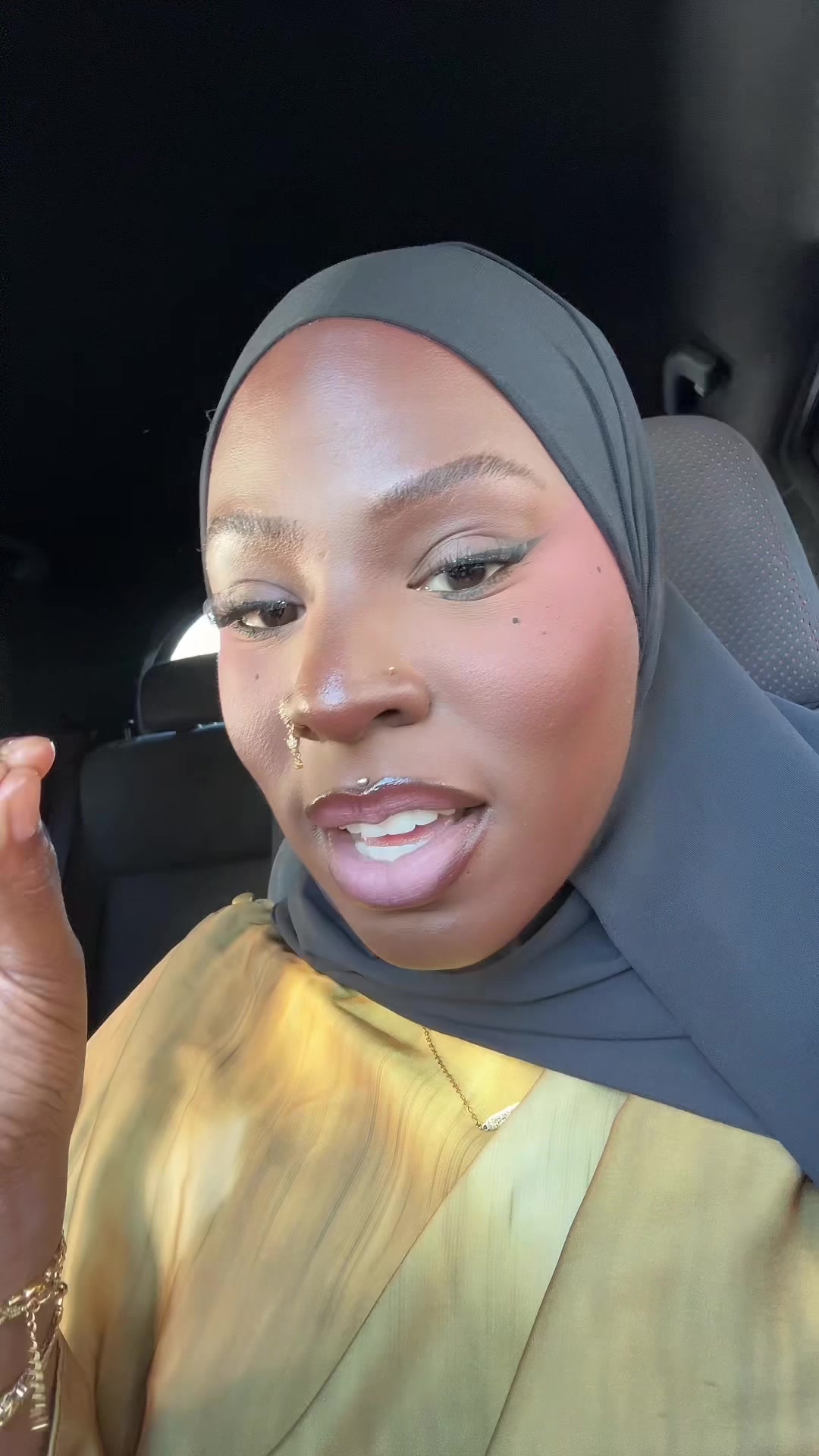 @ameenaroshae