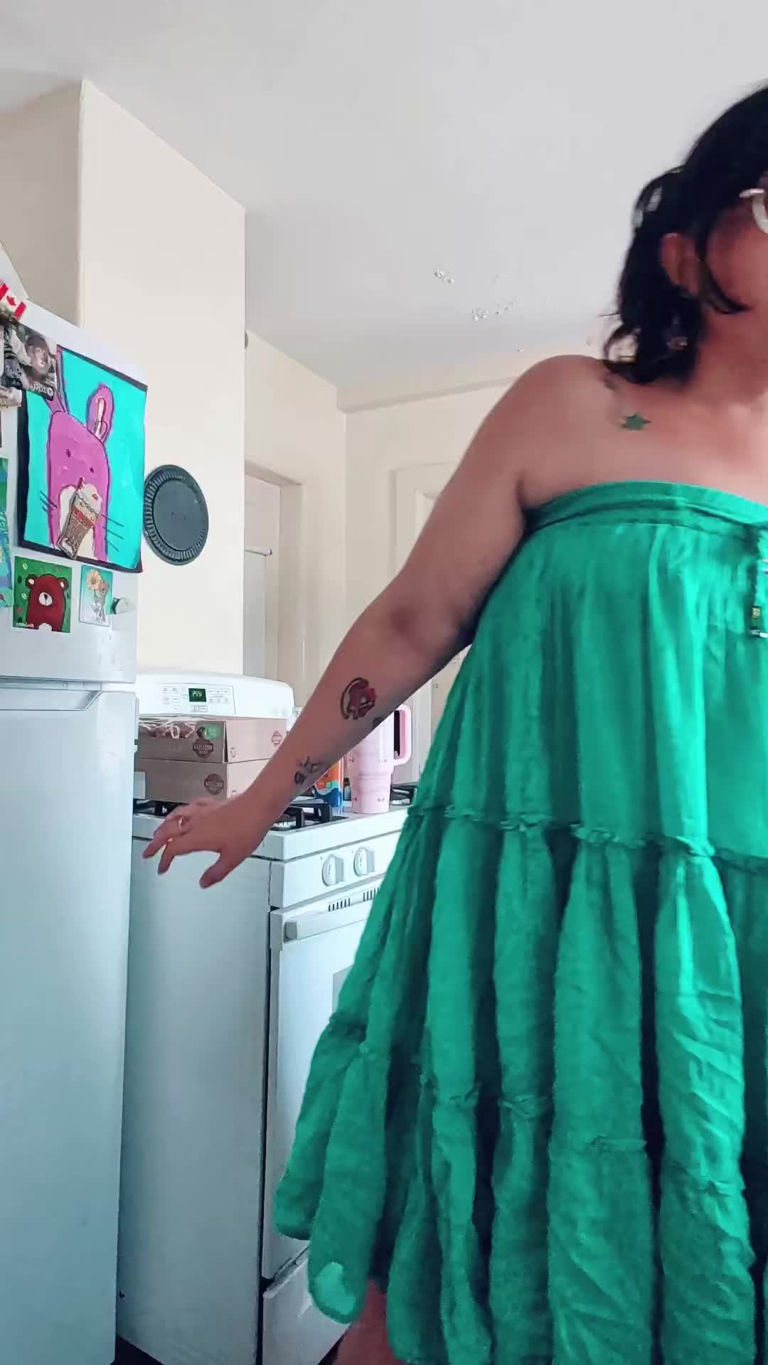 @Chellyissomewhere710