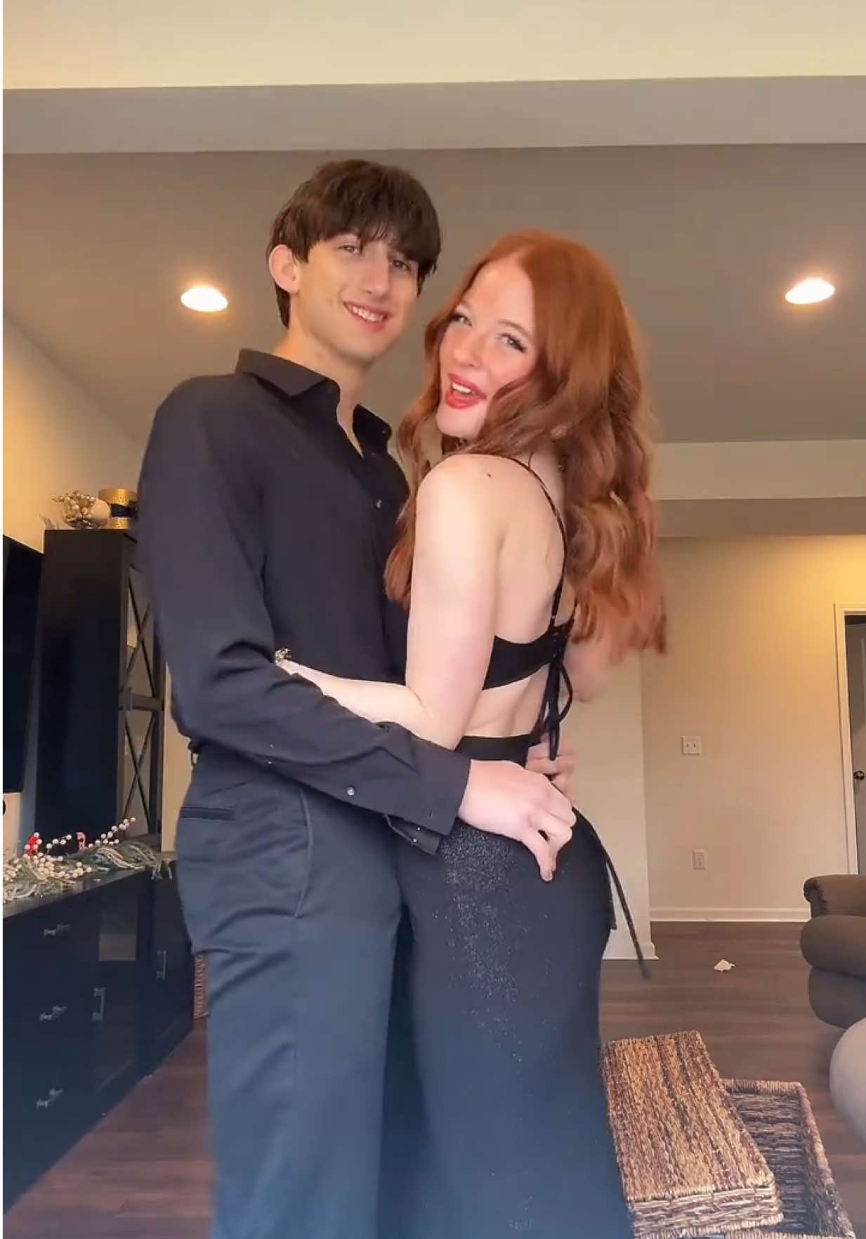 @ella
