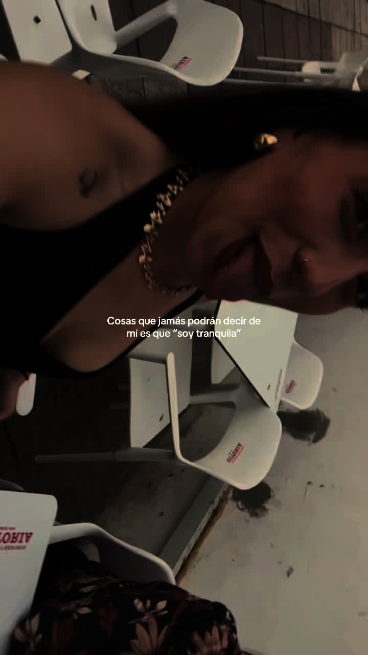 @VickyMartín