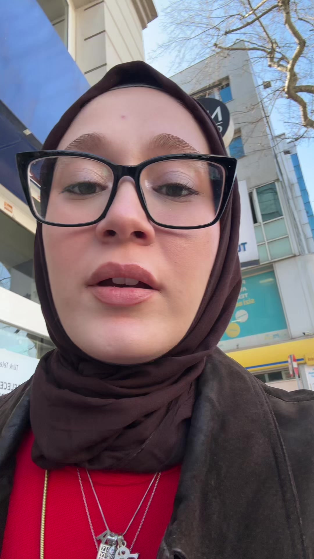 @Ayşe