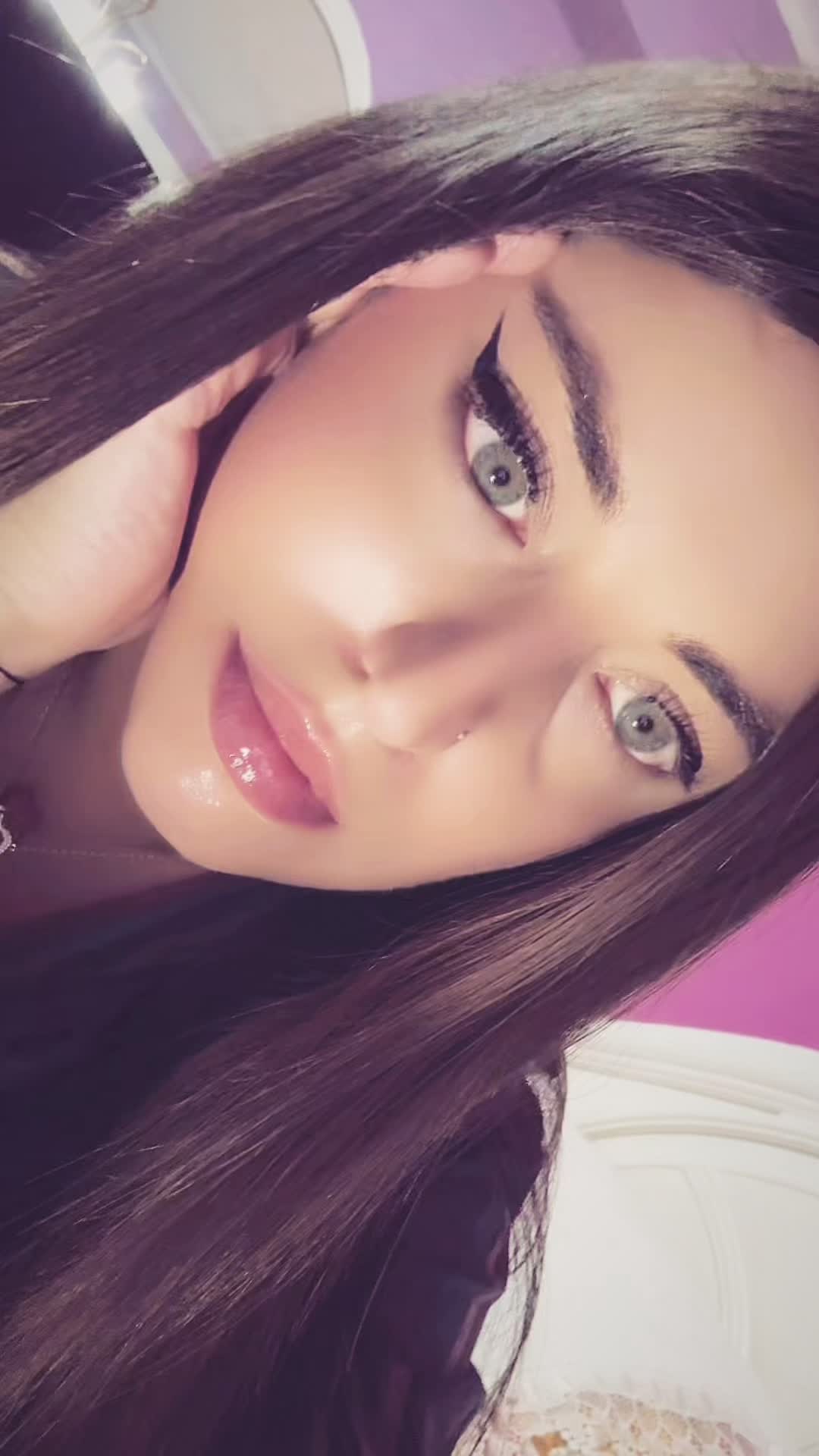 @🌻𝑌𝑙𝑒🌻