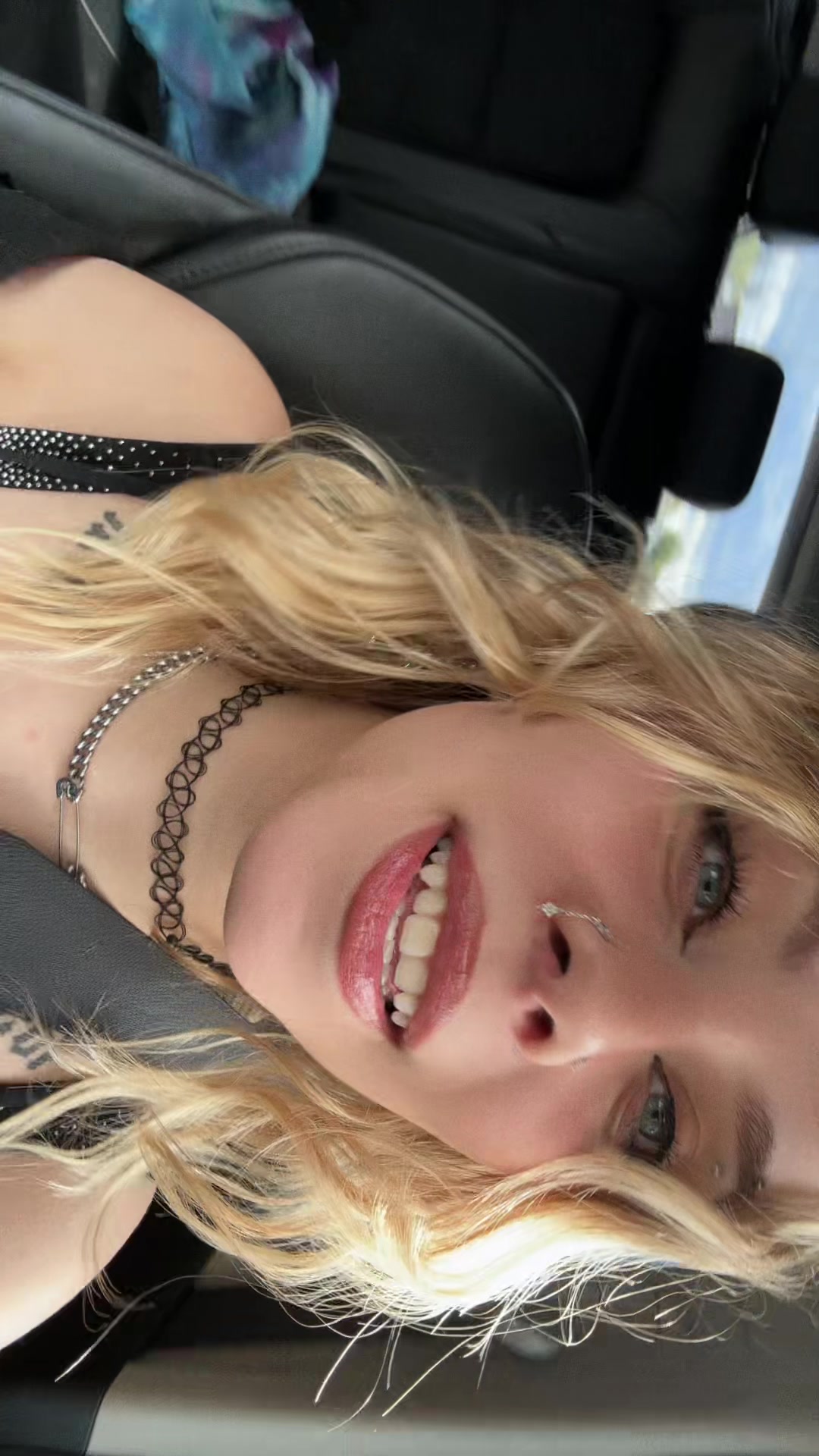 @Kate 🖤🗡️