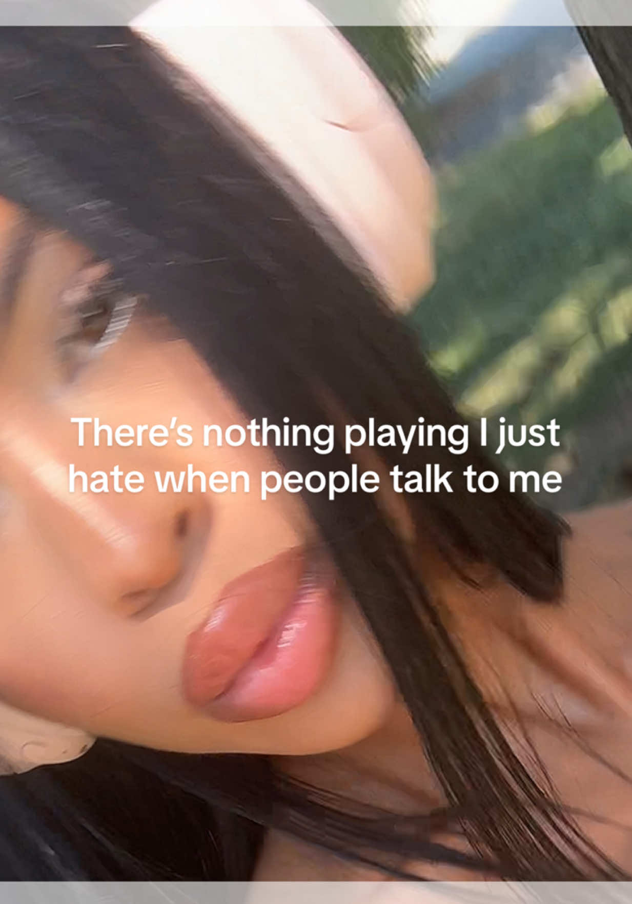 @skinny rich girl