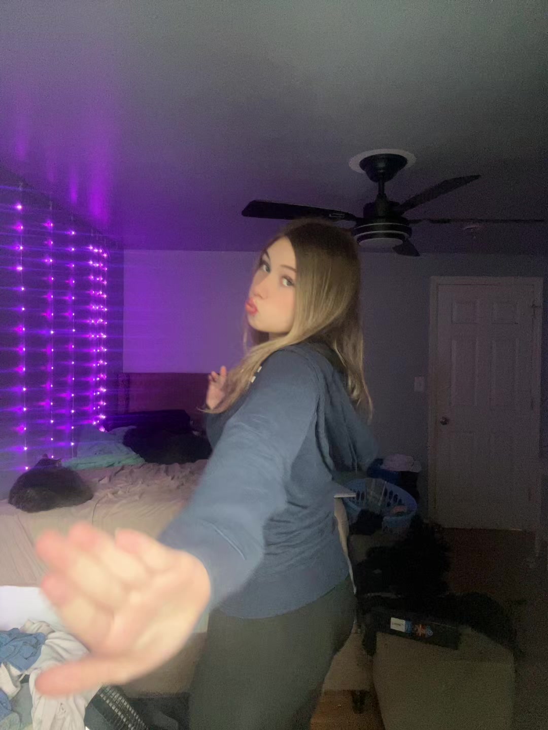 @bellaaa