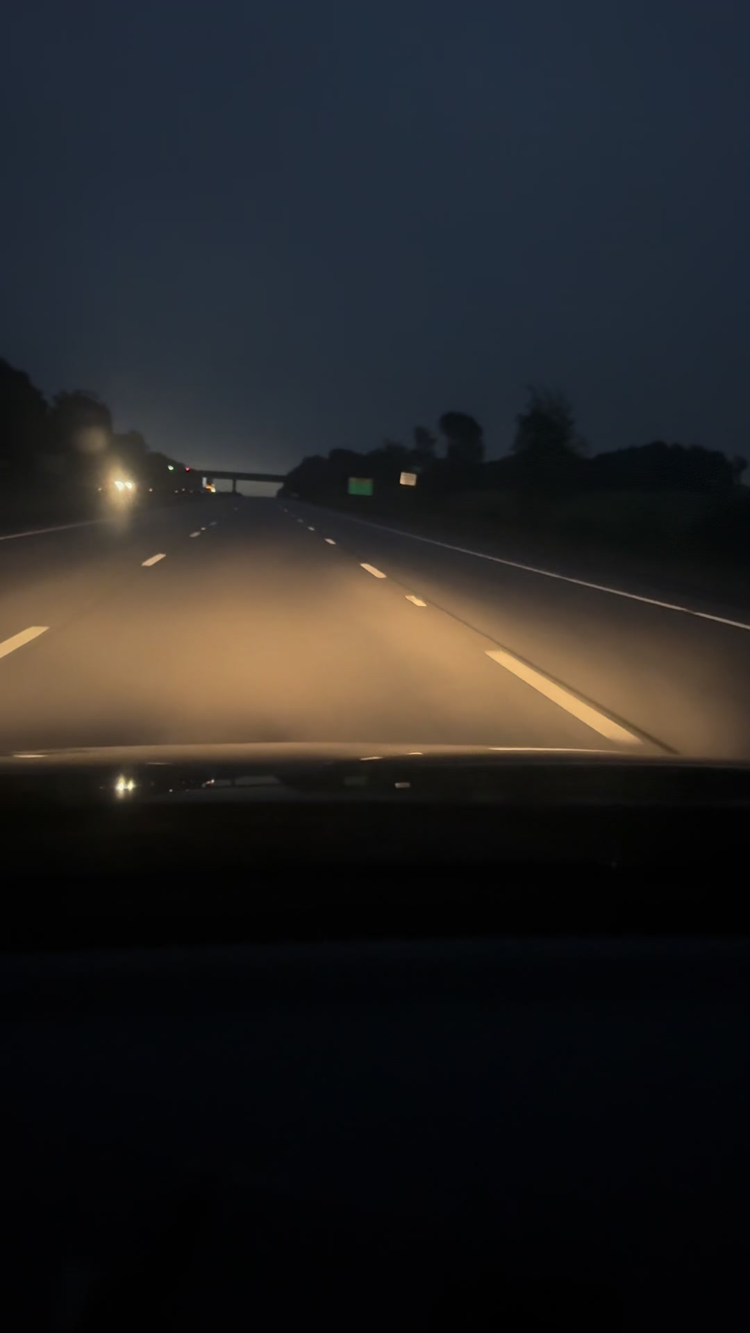 @Lorraina Gonzalez😘💜♌️