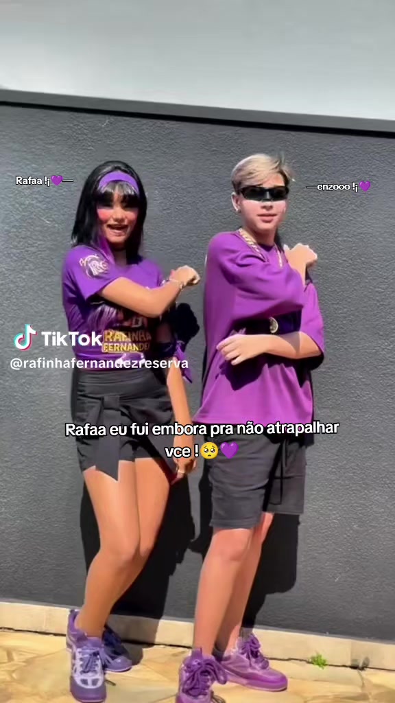 @— 𝐌emelzinhaa !¡☆