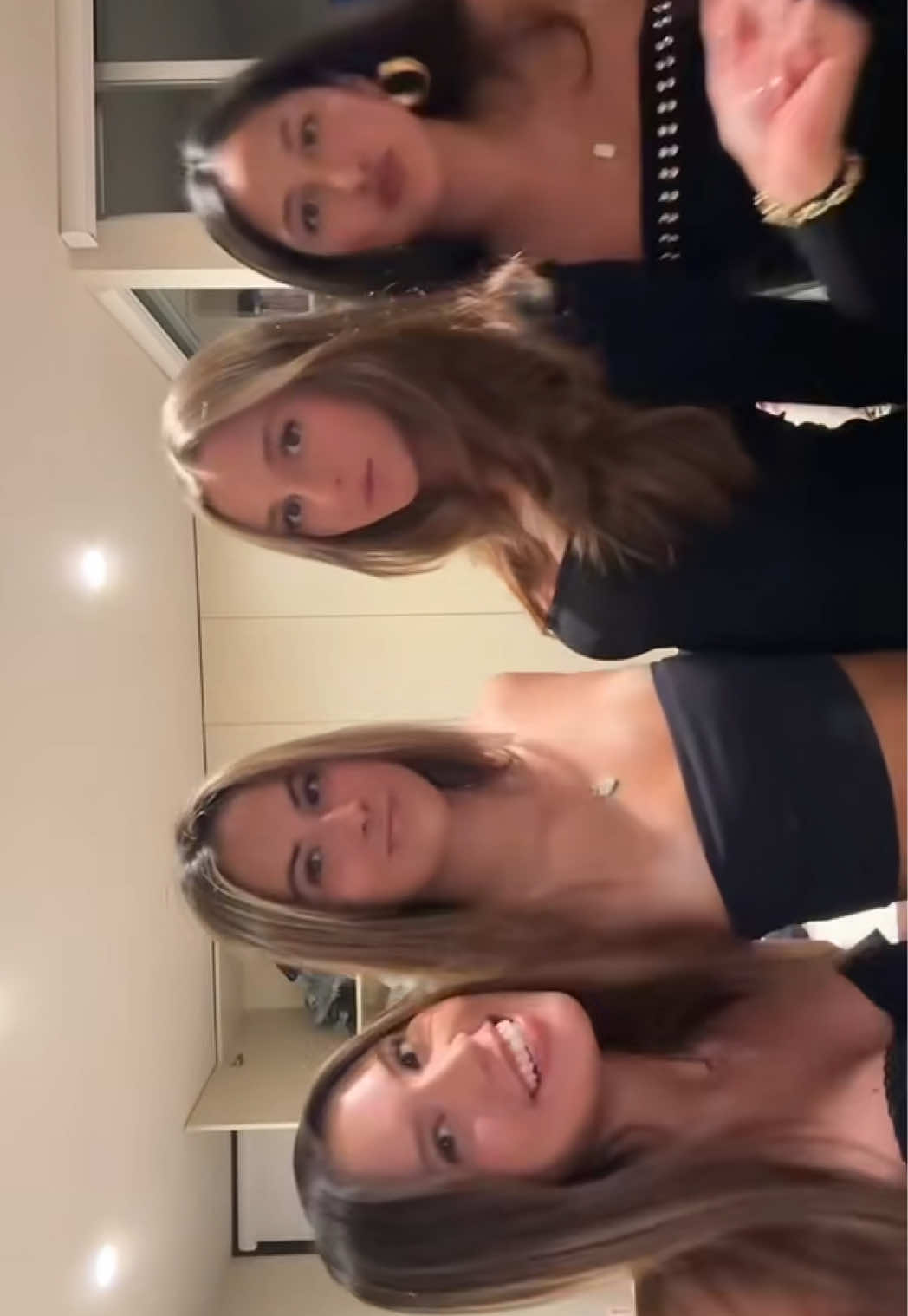 @ABI💛