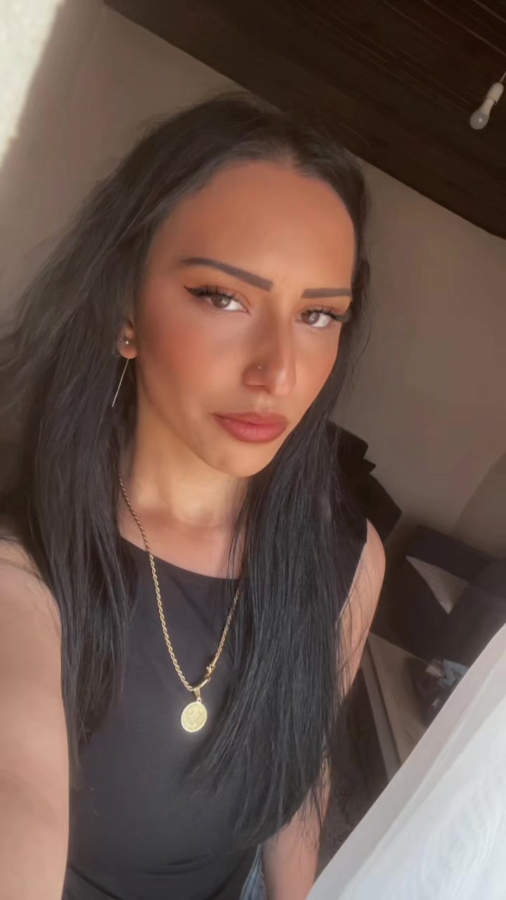 @𝐀𝐥𝐛𝐚🖤
