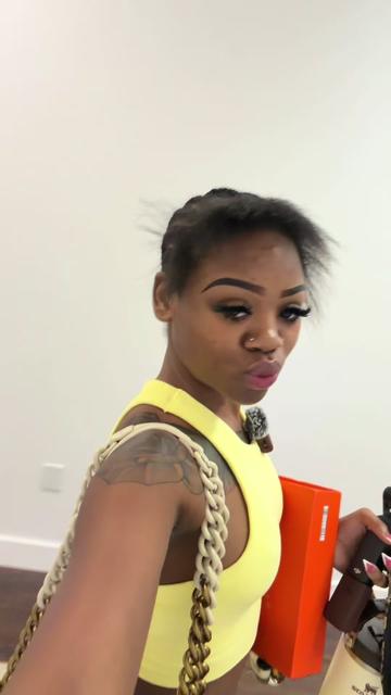 @tha0nlymyah._