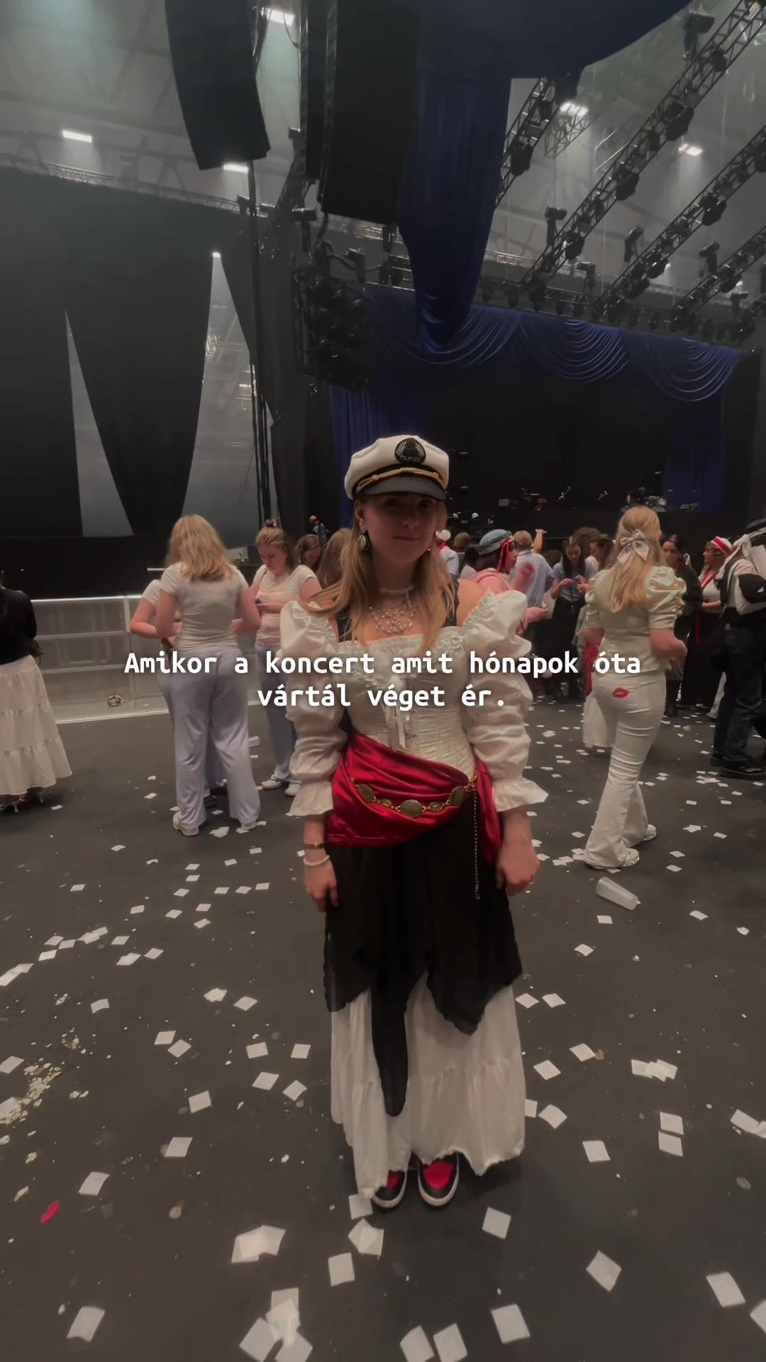 @aliz csereklei❀.ೃ࿔*