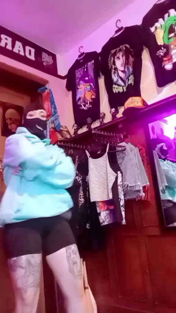 @BrujaOzkura666