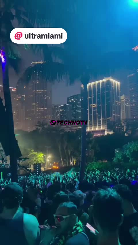 @Techno Lover 🇦🇱 🇺🇸