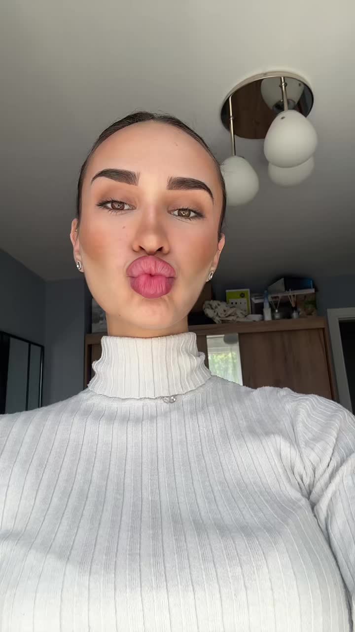 @Simona Noneva