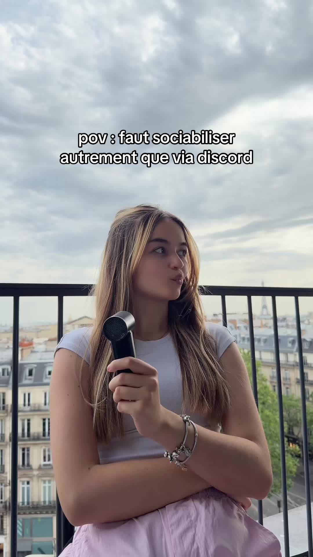 @Twitch : Lyyyli_