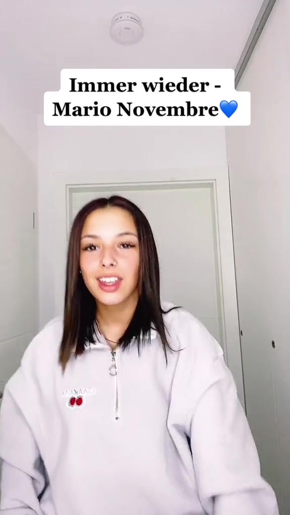 @Ivana Novembre