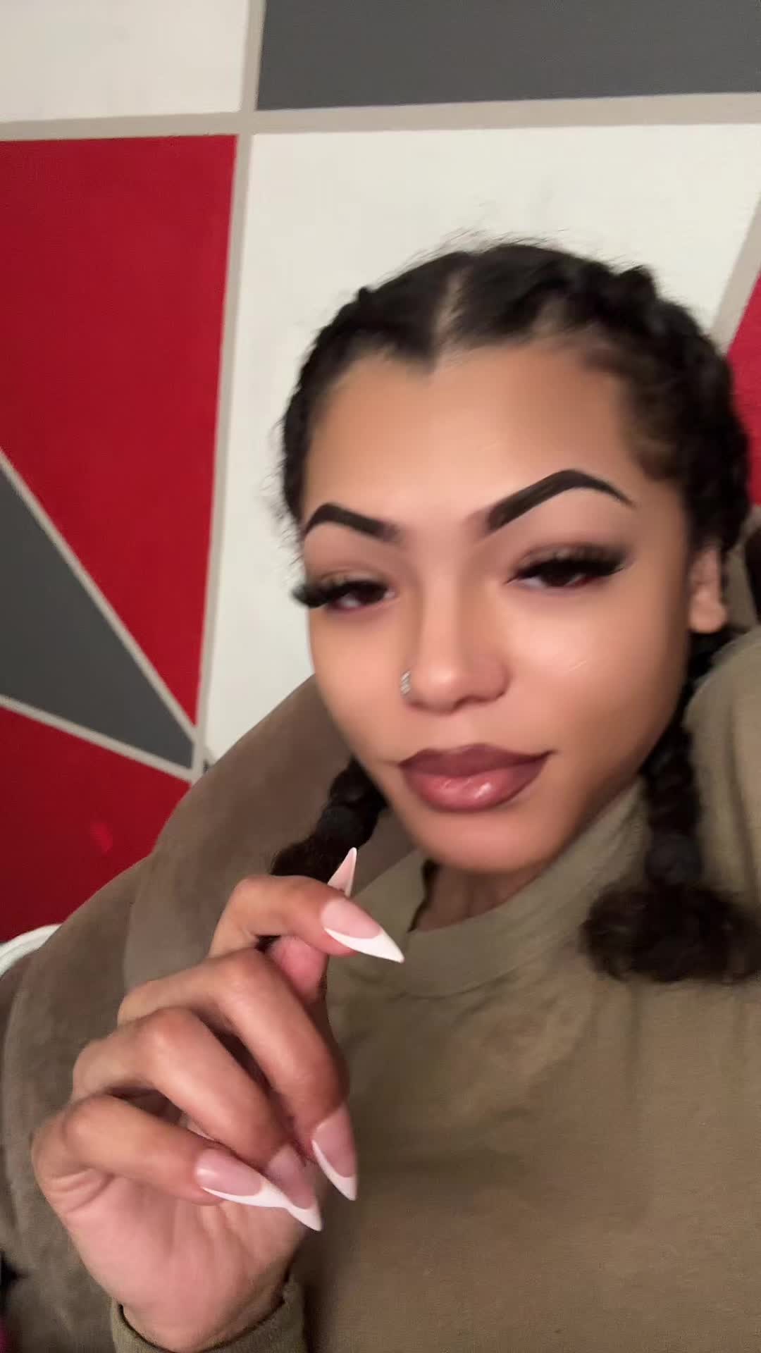@Des 🙉
