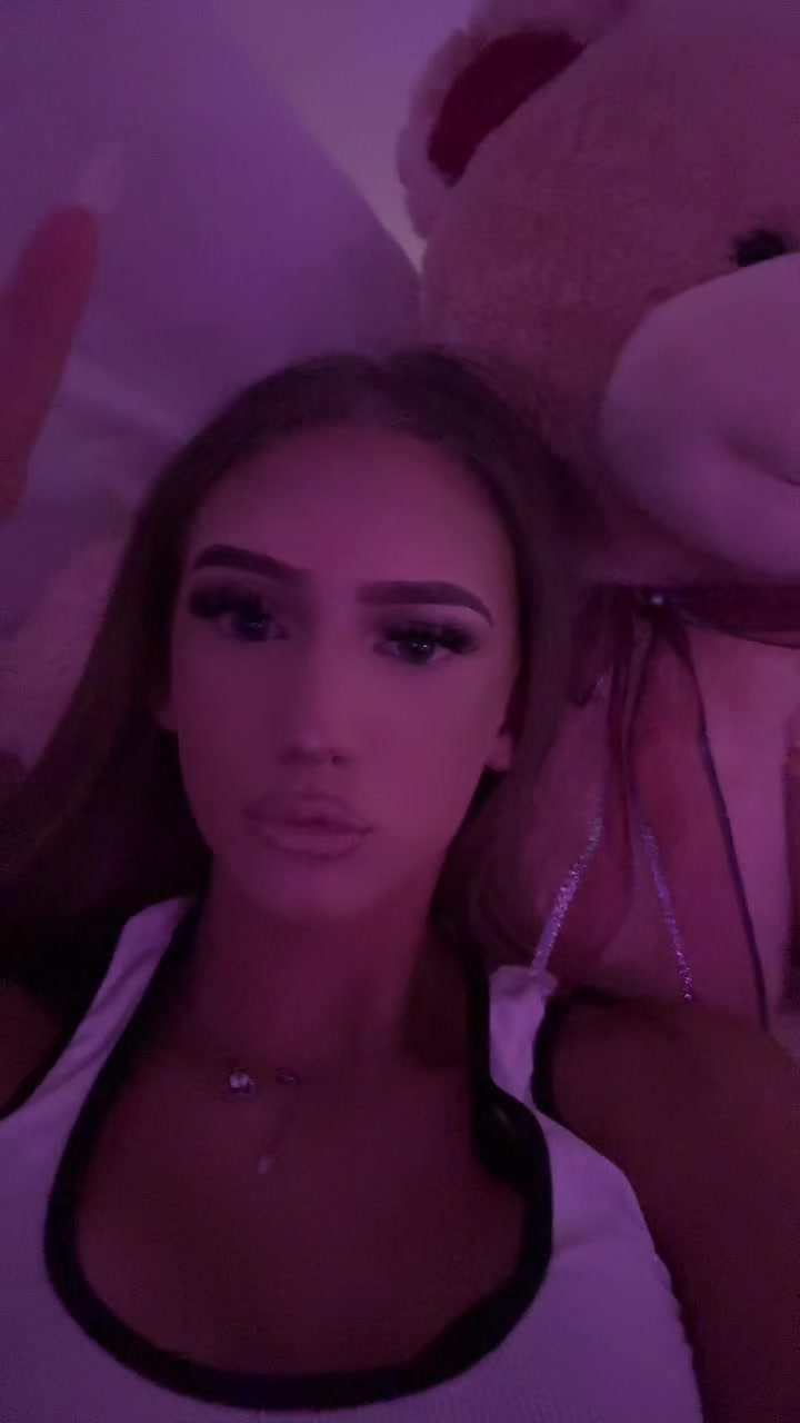 @𝓪𝓵𝓮𝓴𝓼𝓪𝓷𝓭𝓻𝓪