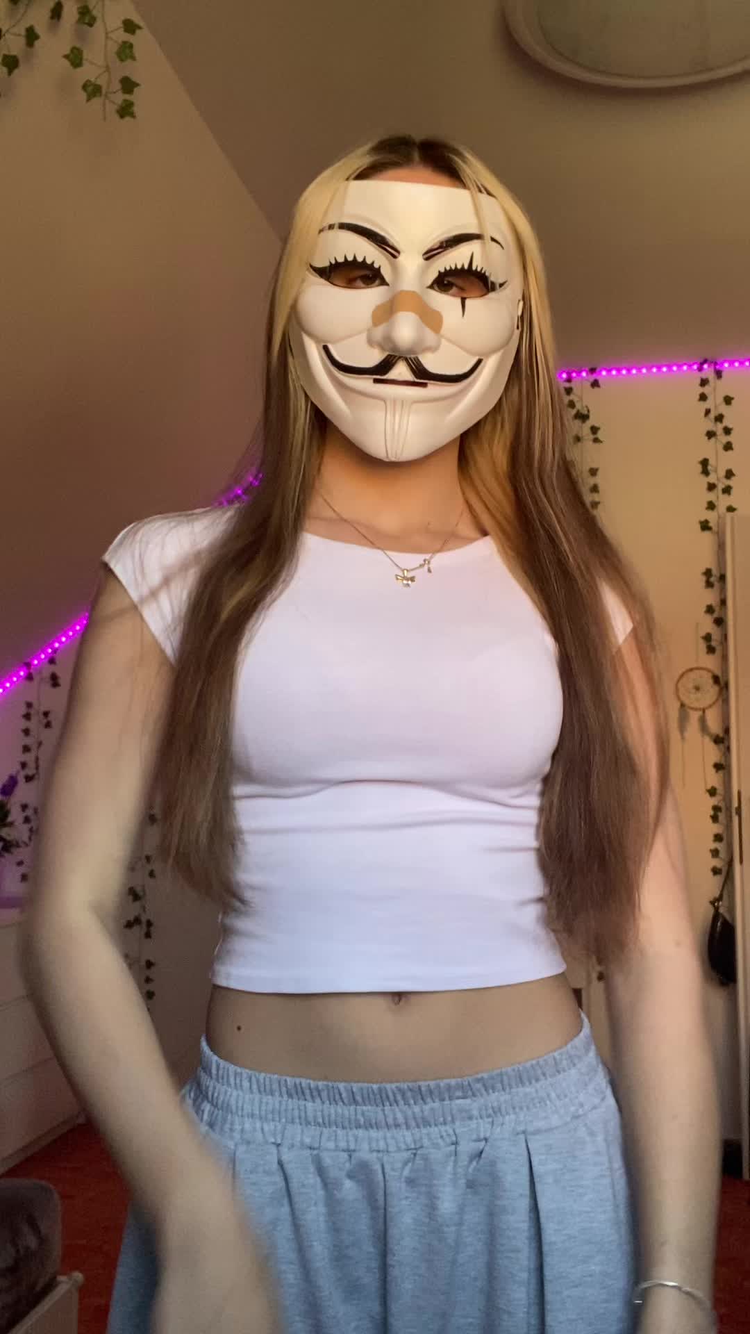 @𝐇𝐀𝐍𝐍𝐀🎀