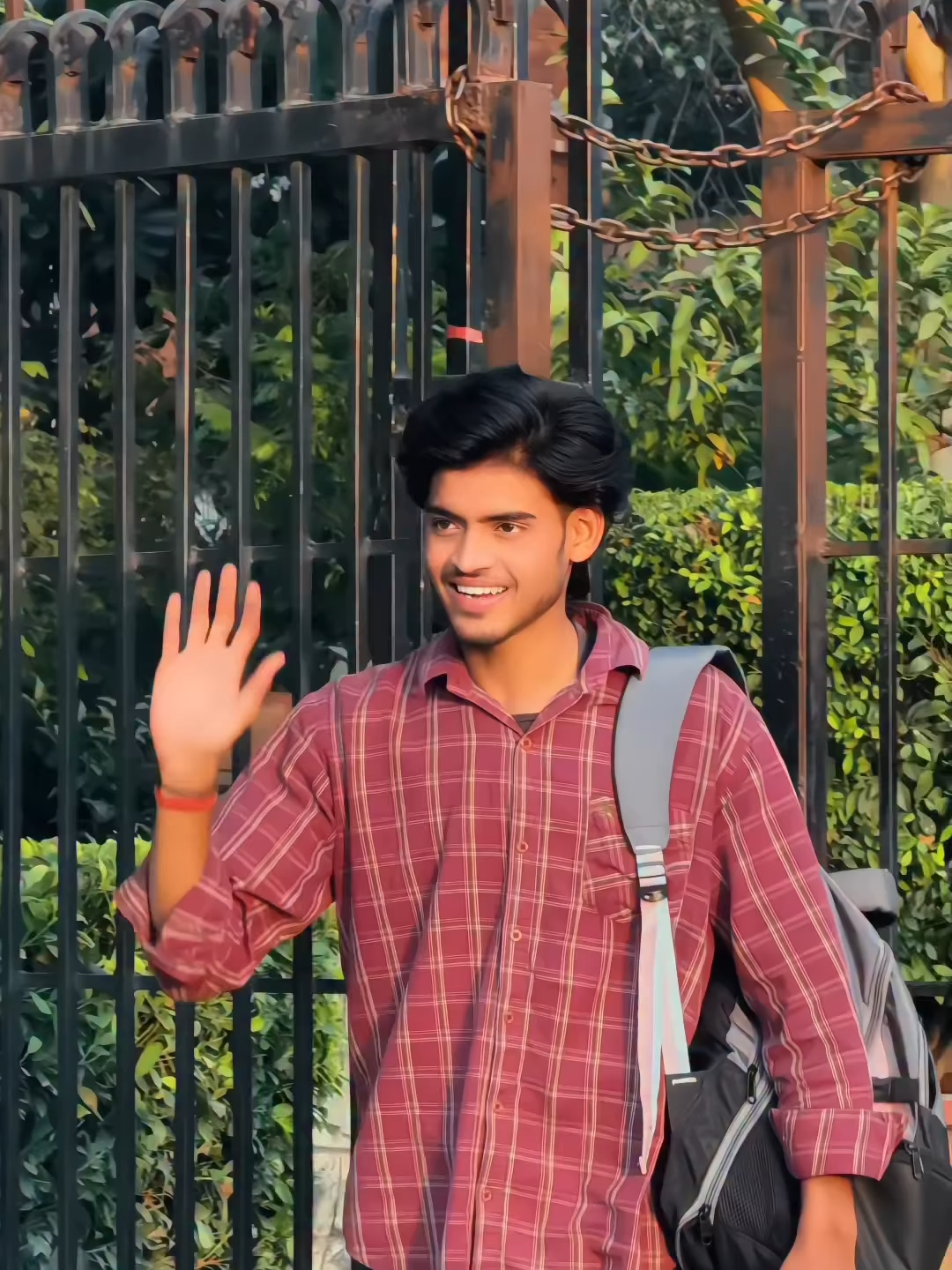 @Filmy Yaarana
