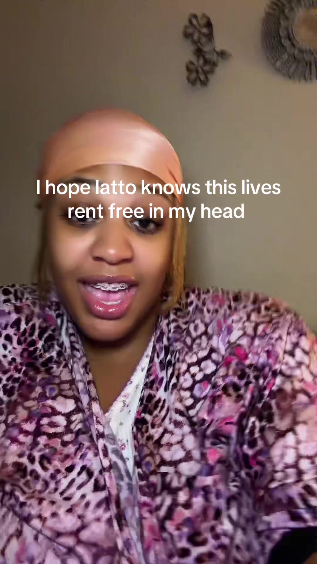 @moomoolux