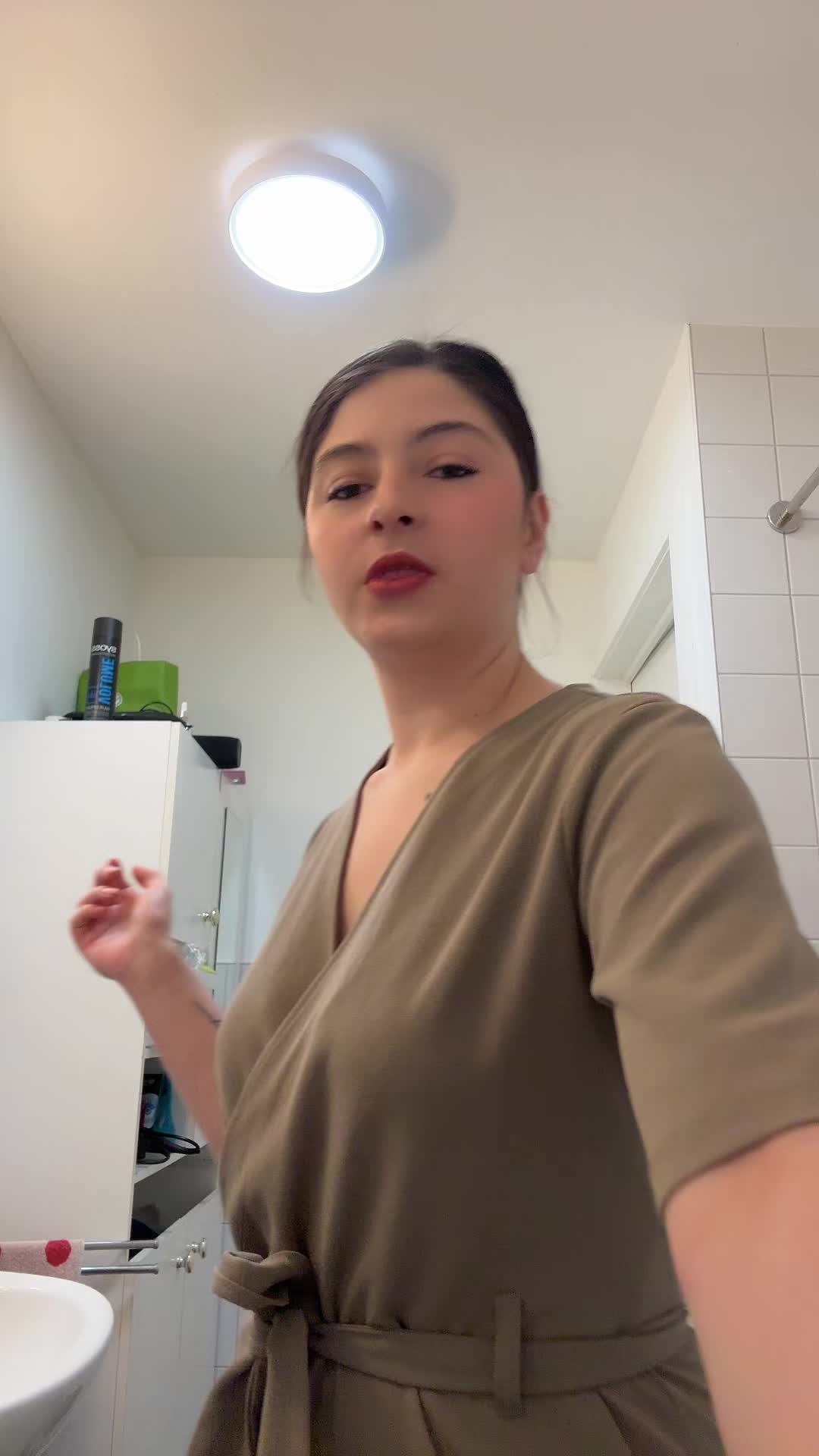 @vanyatje