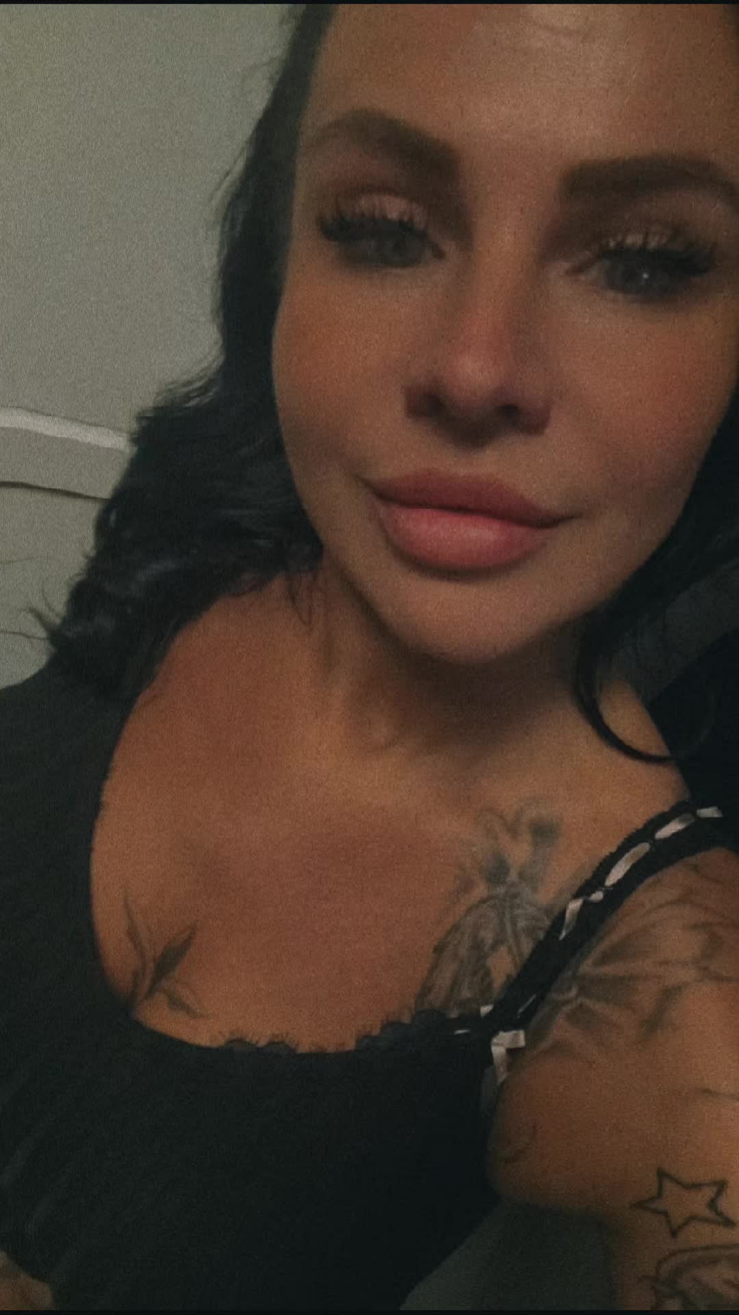 @Notyourwife
