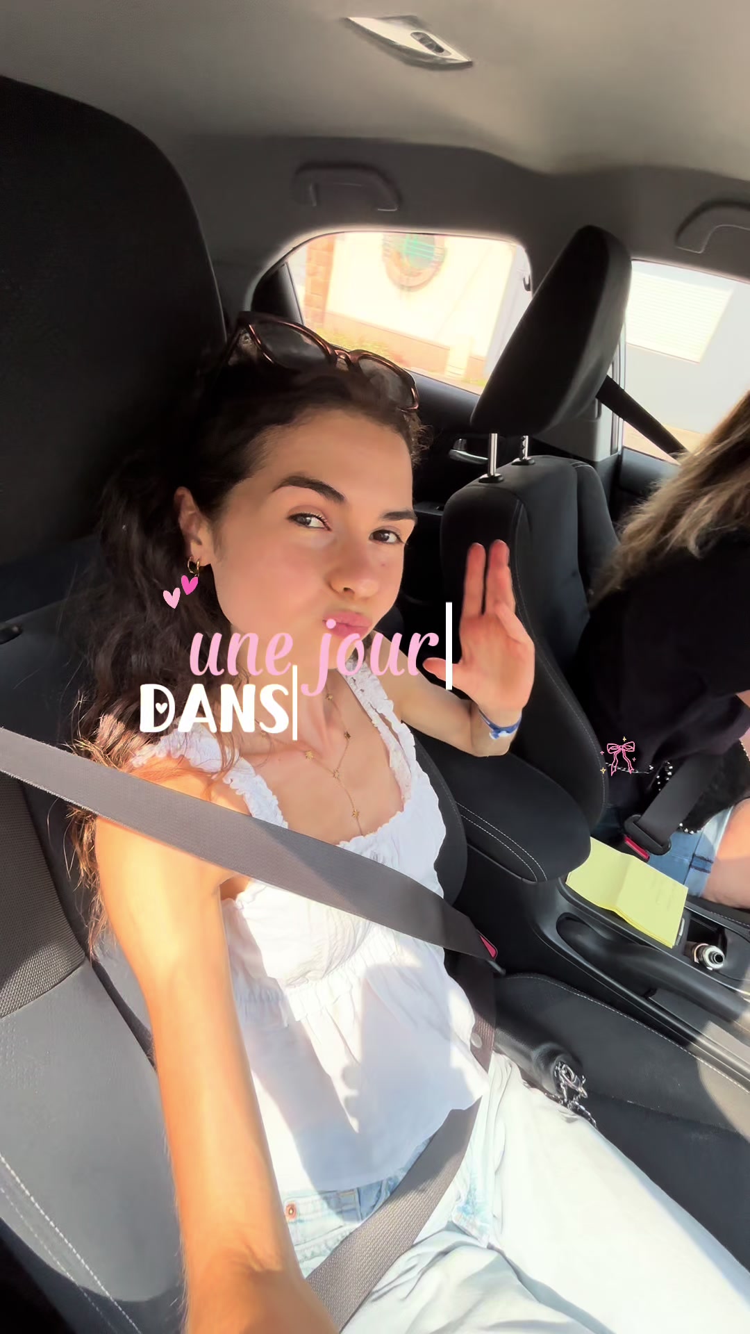 @Angie 💫