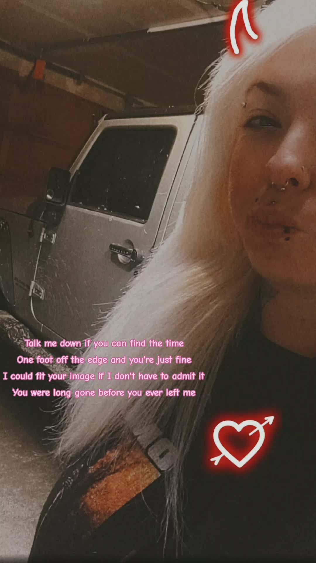 @Melanie Massacre 🦊