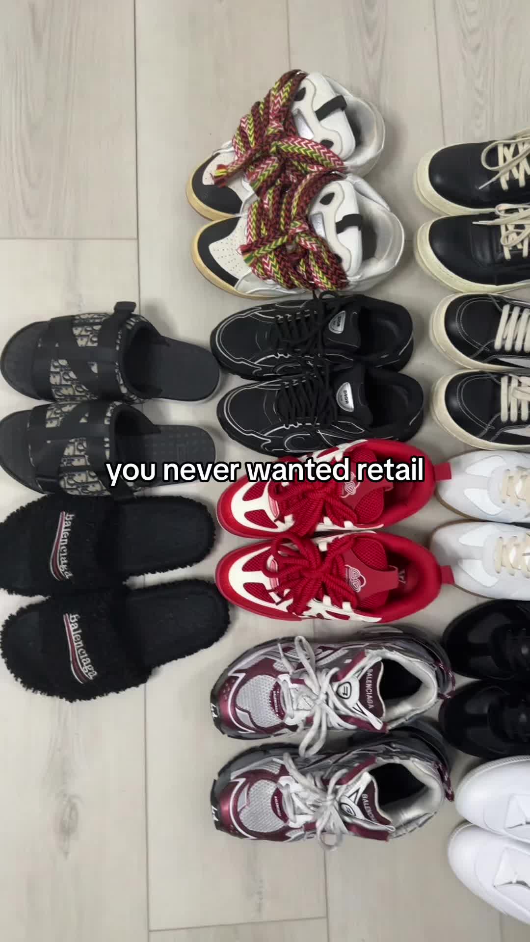 @￼