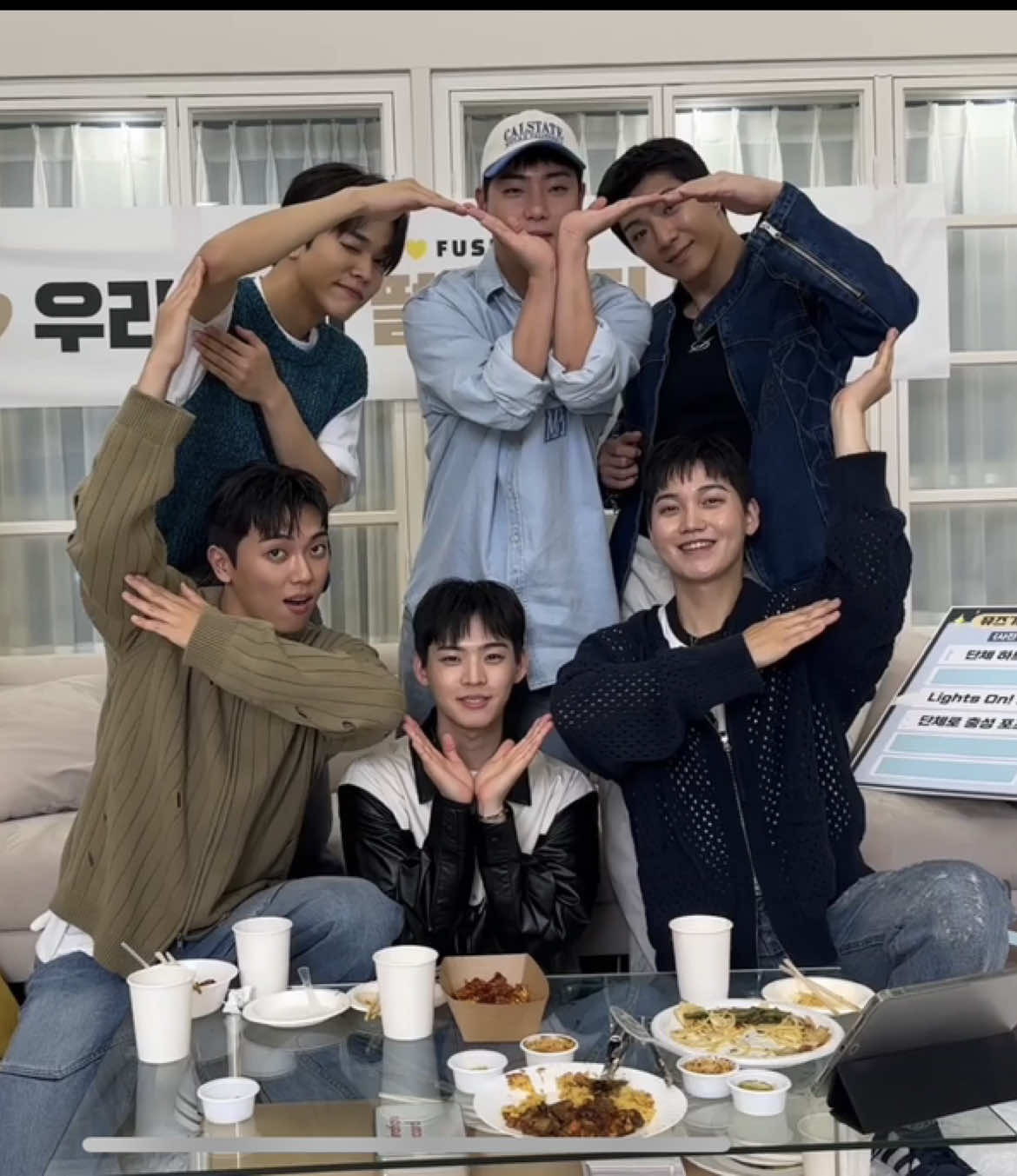 @ㅇ ㅏ ㅇ ㅑ ㅁ ㅣ 💙🐿