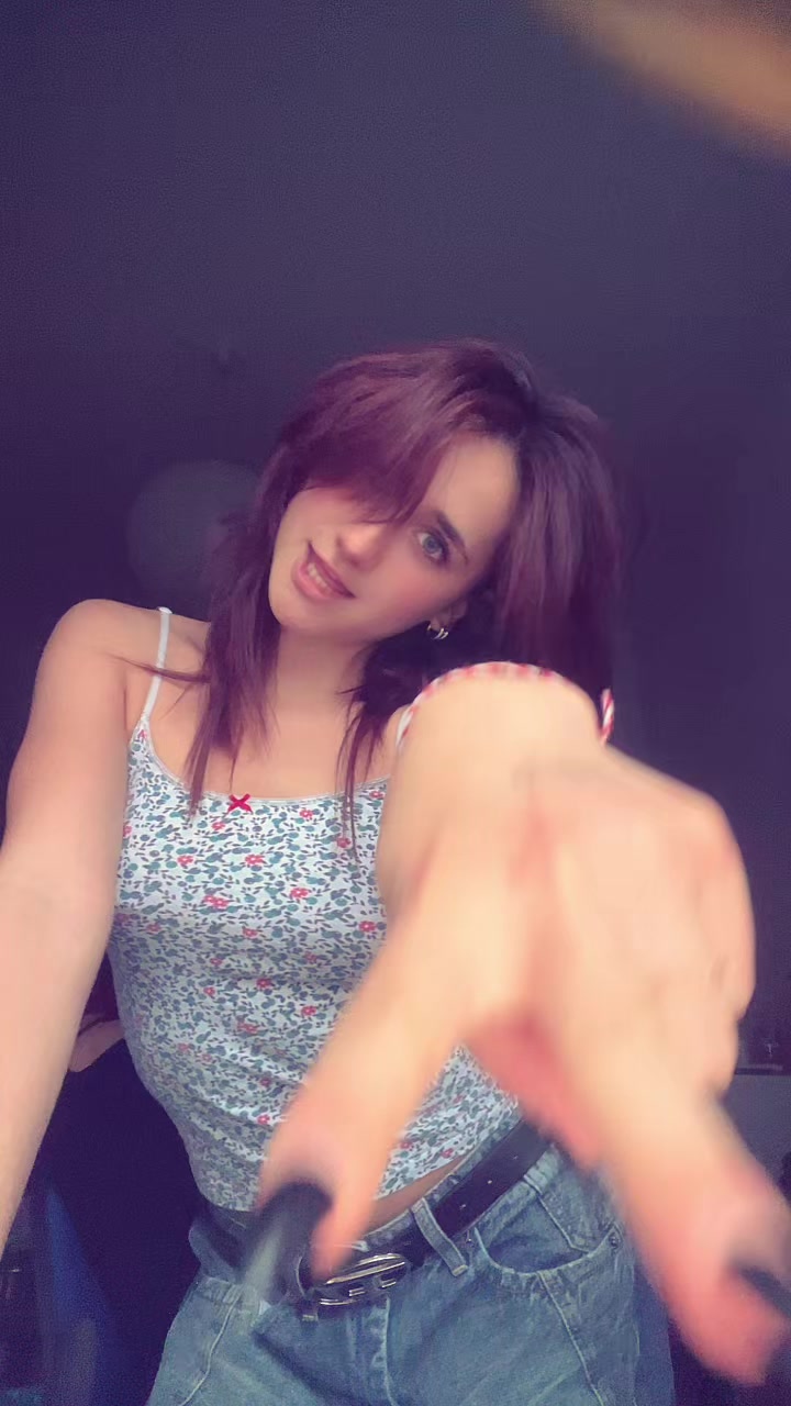 @rachilles_