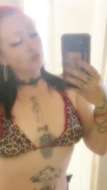 @🕸️🕷️La Esme Witch🕷️🕸️
