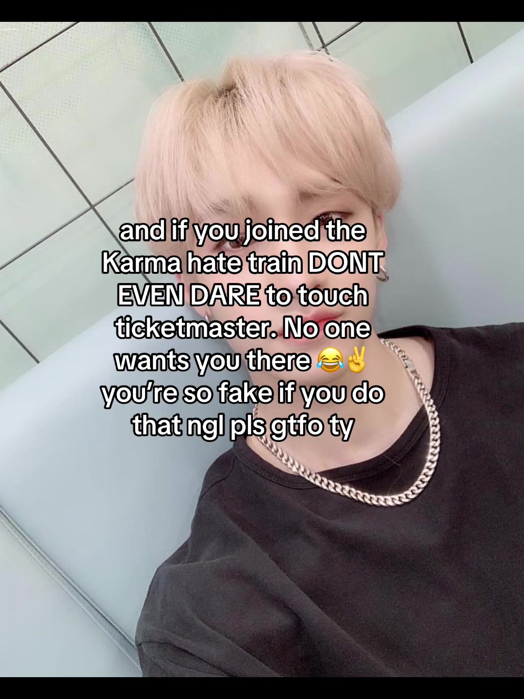 @𝓪𝓭𝓪⁰&sup3;&sup2;⁵ || this & that 🧡