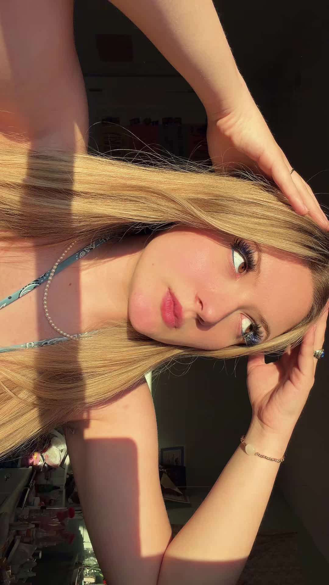 @kaylei