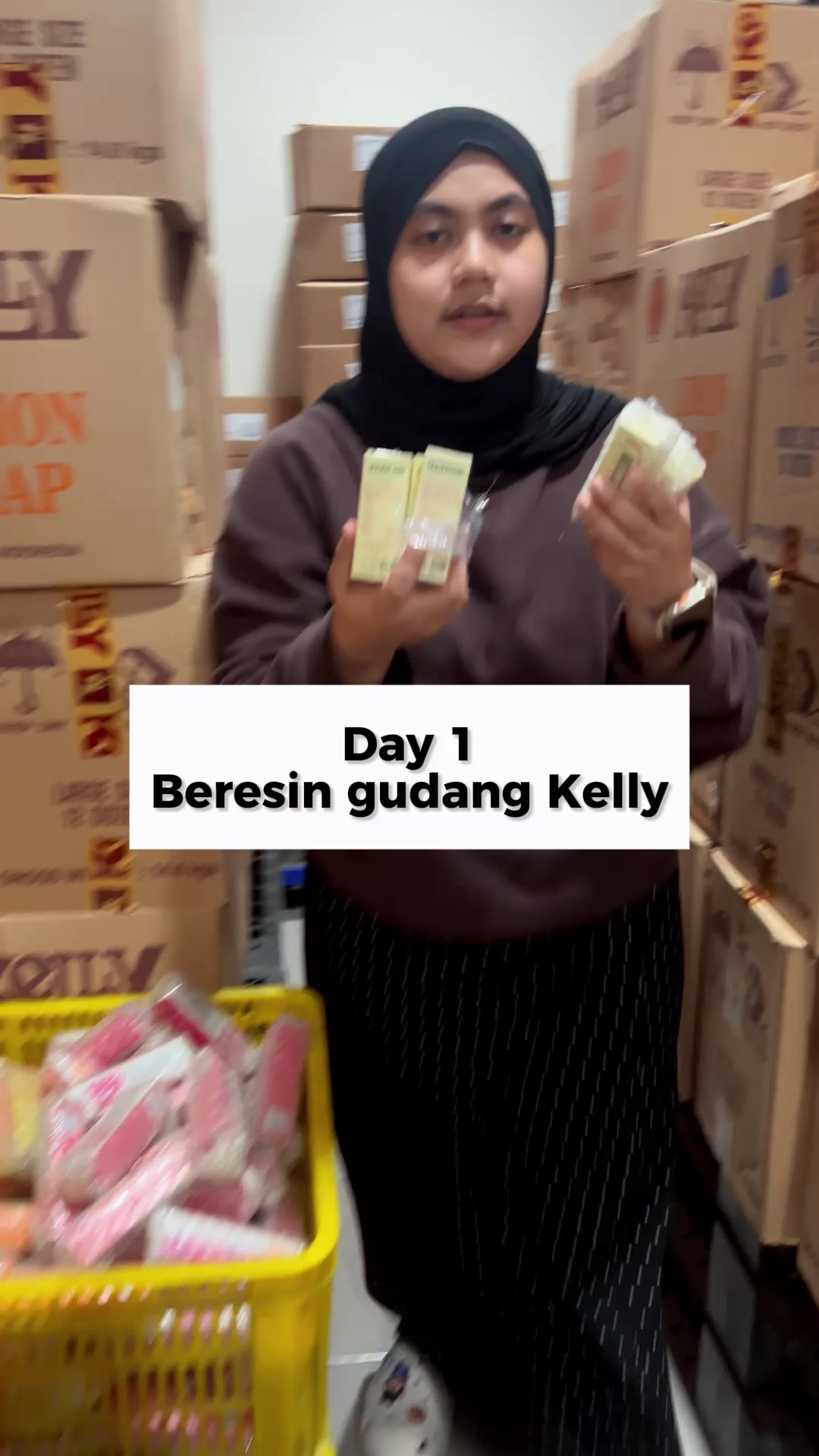 @Kelly Cosmetics