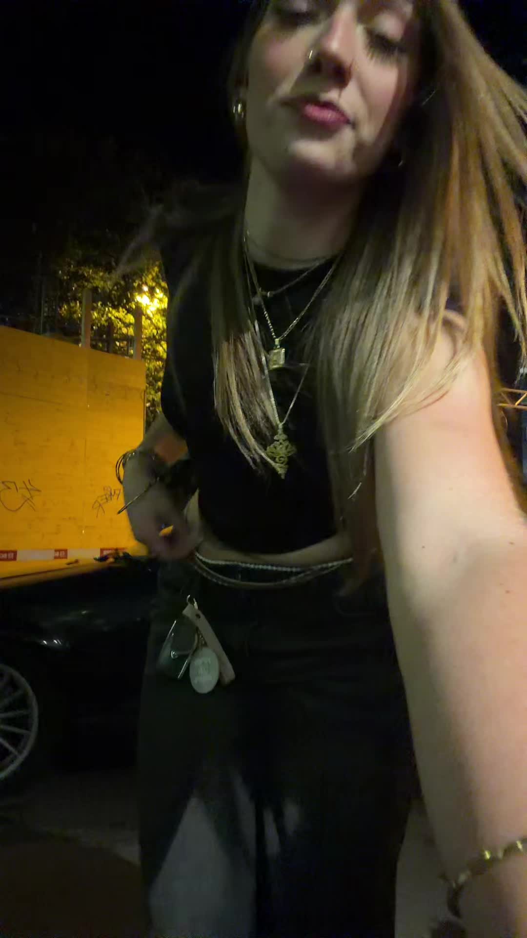 @𝒂𝒓𝒊